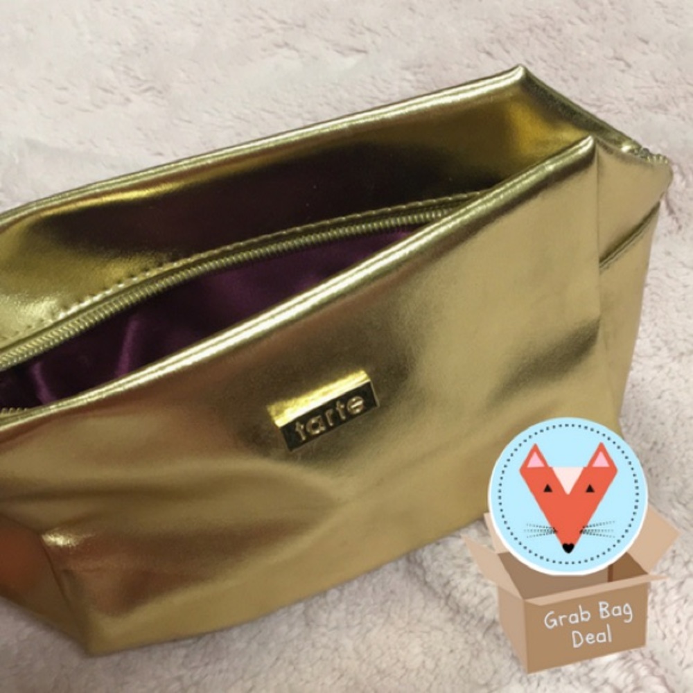 💰 Tarte Makeup Bag